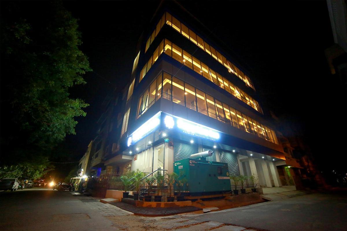Sapphire Inn Pondicherry Esterno foto