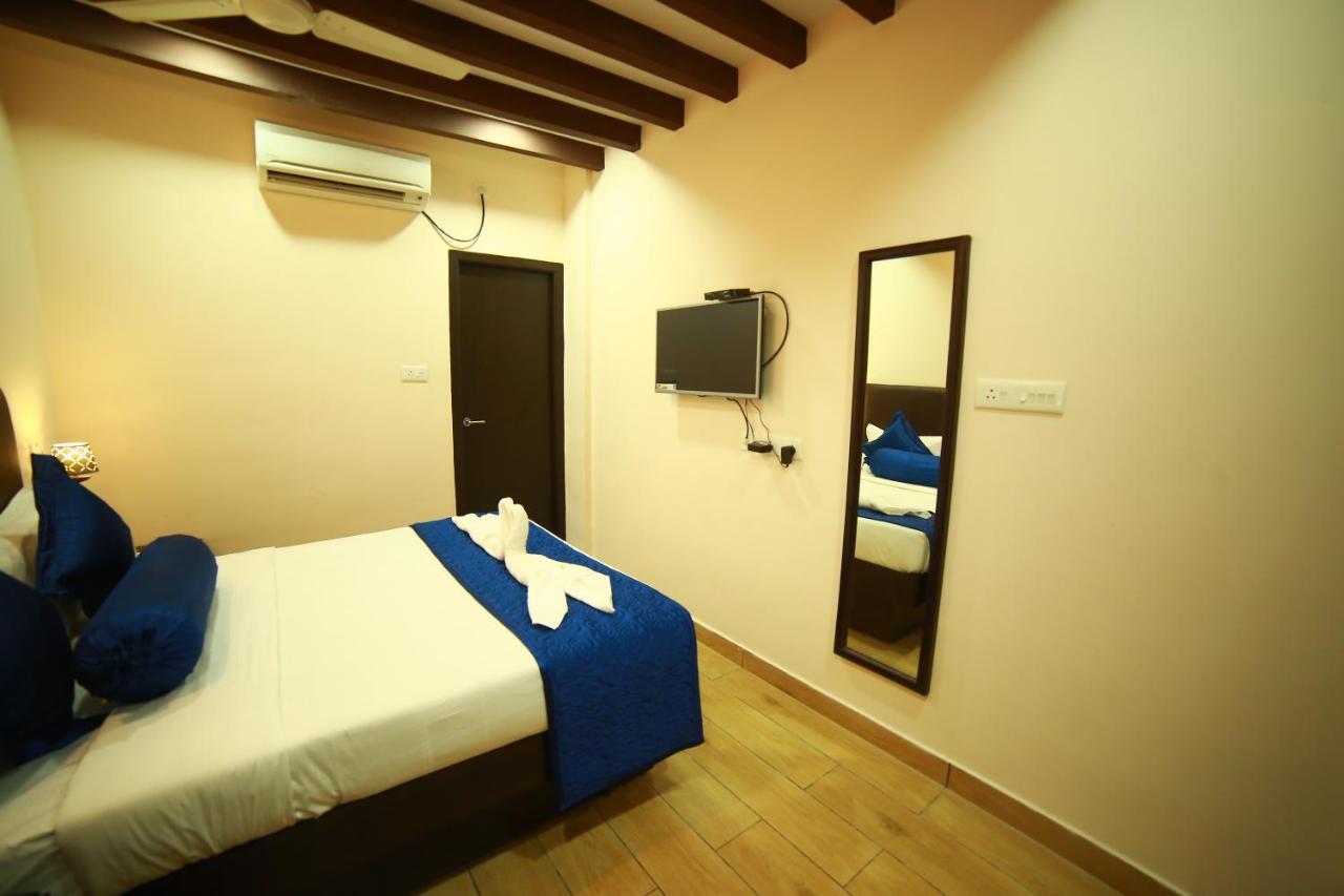 Sapphire Inn Pondicherry Esterno foto