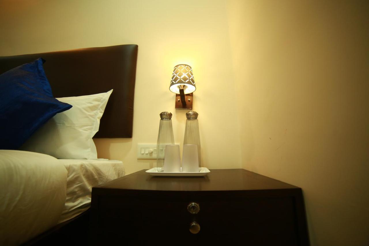 Sapphire Inn Pondicherry Esterno foto